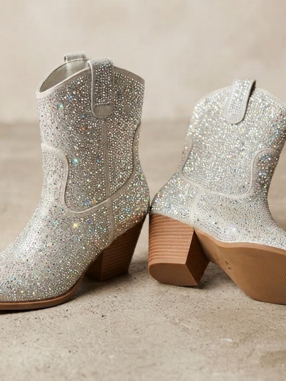 Forever Silver Rhinestone Western Cowboy Boots Bling Pointed Toe Block Heel 6.5